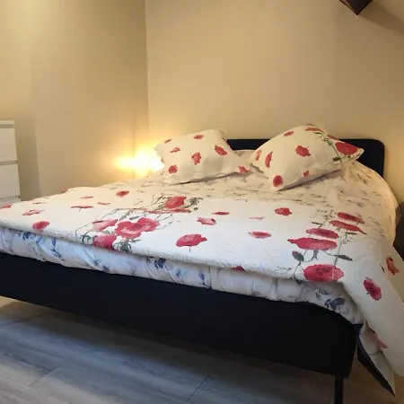 Bienvenue Chez Céline Nyaraló *